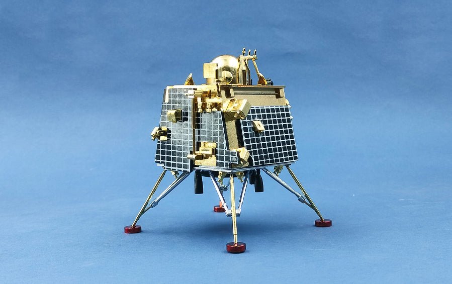 Chandrayaan 3 | Diecast Vikram Lander Scale Model - rocket models - Indic Inspirations