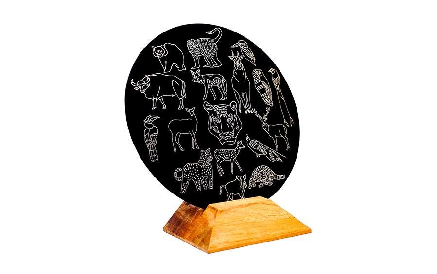 Animals of Kanha - Decorative Plates - indic inspirations