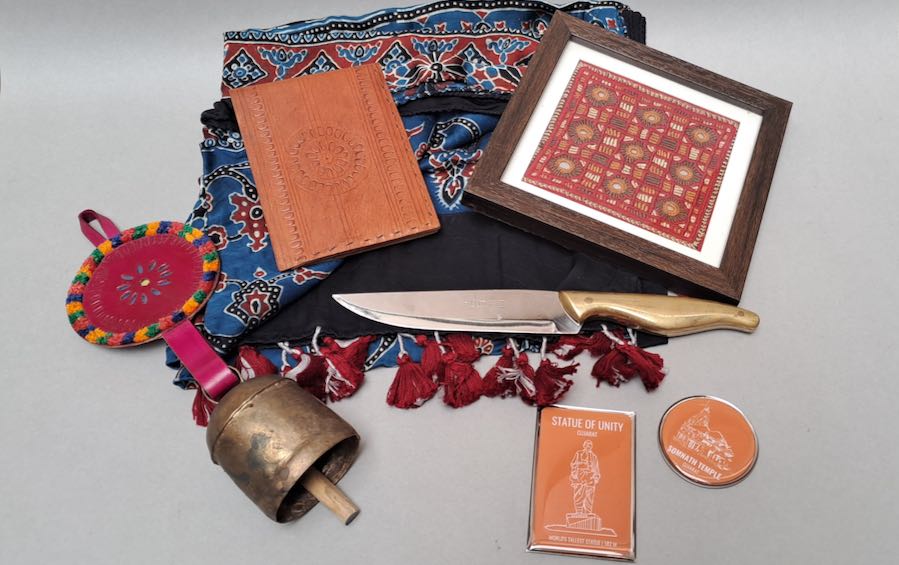 Gujarat Arts & Crafts | Gift Box (L) - Gift packs - indic inspirations