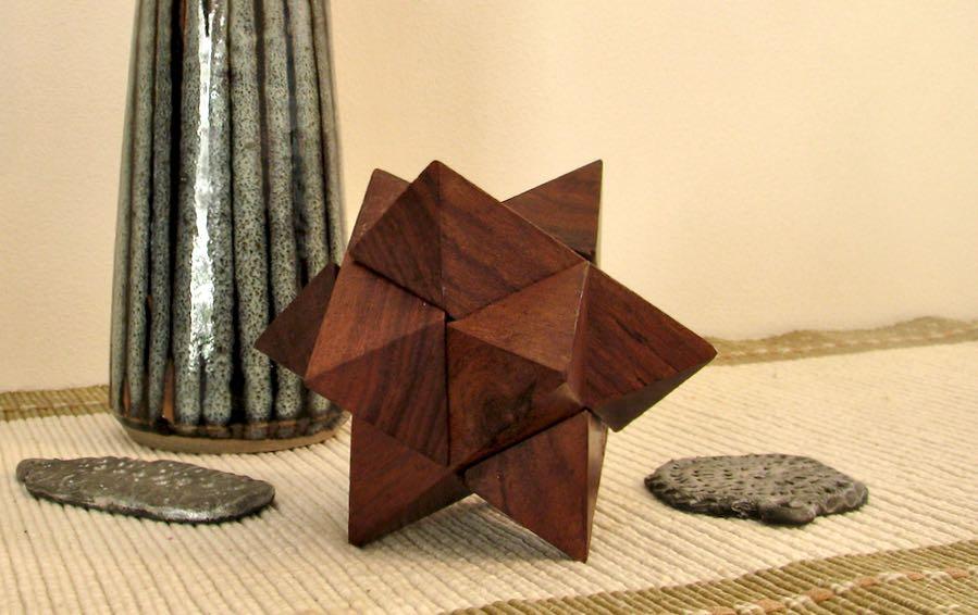 STAR WOODEN PUZZLE - puzzles - indic inspirations