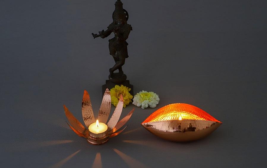 SUNFLOWER & COPPER POD T-LIGHT - Candle-holders - indic inspirations